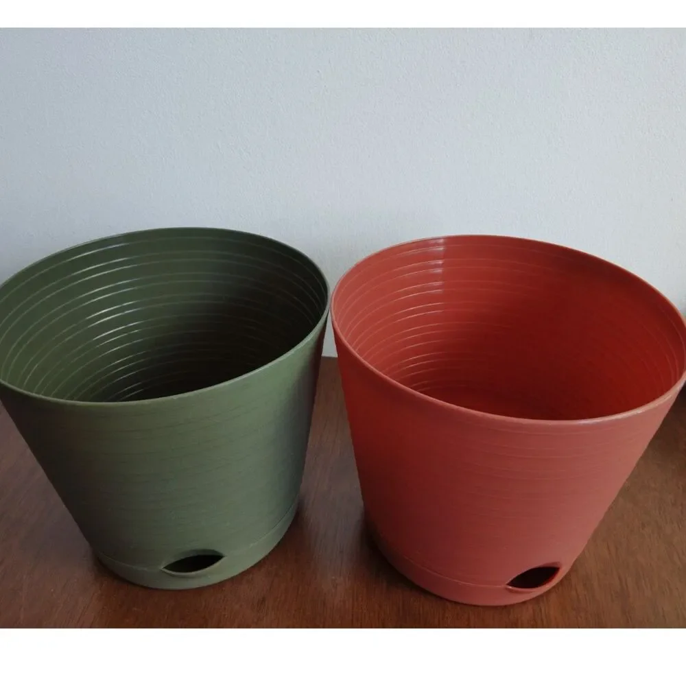 N/A inch planter